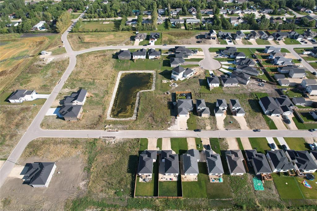 Photo 4 of 55 Fairfield Lane, New Bothwell MB