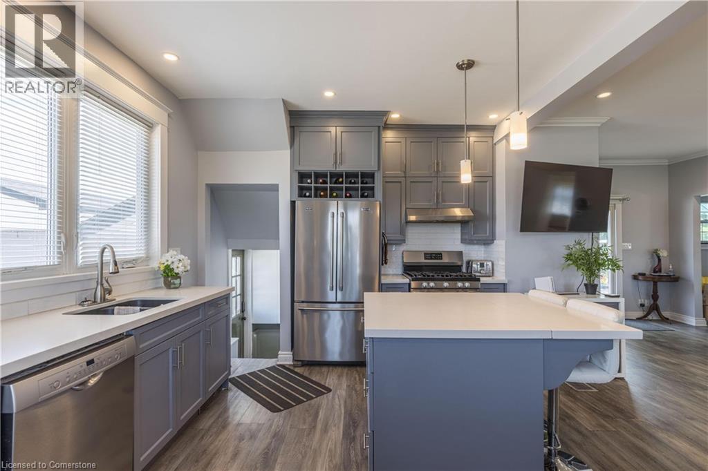 Photo 7 of 649 Lakeshore Road, Niagaraonthelake ON