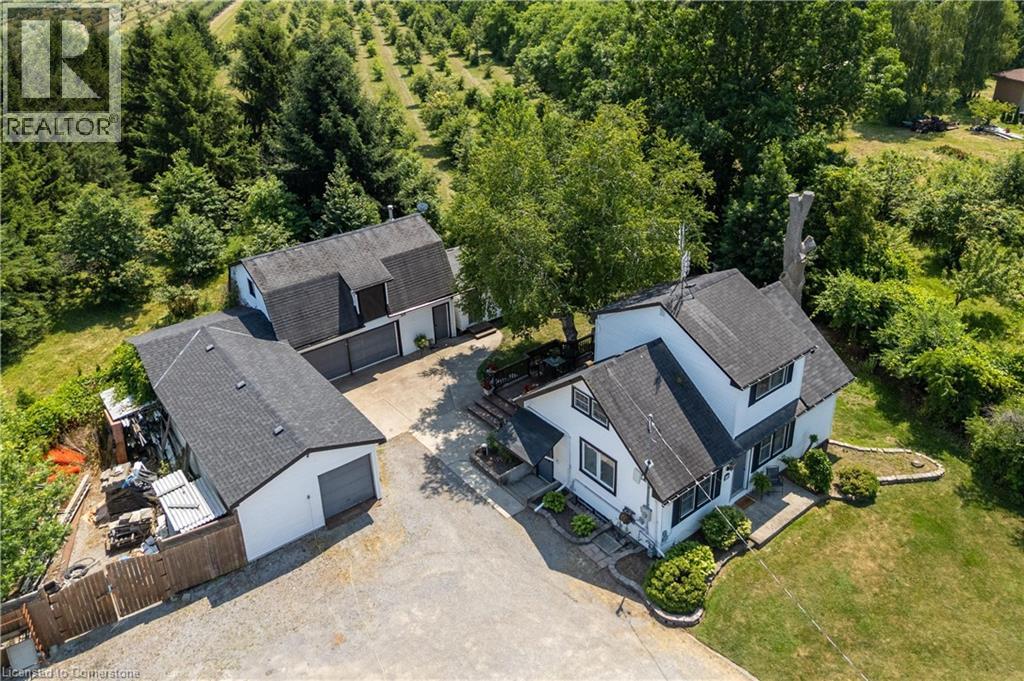 Photo 27 of 649 Lakeshore Road, Niagaraonthelake ON
