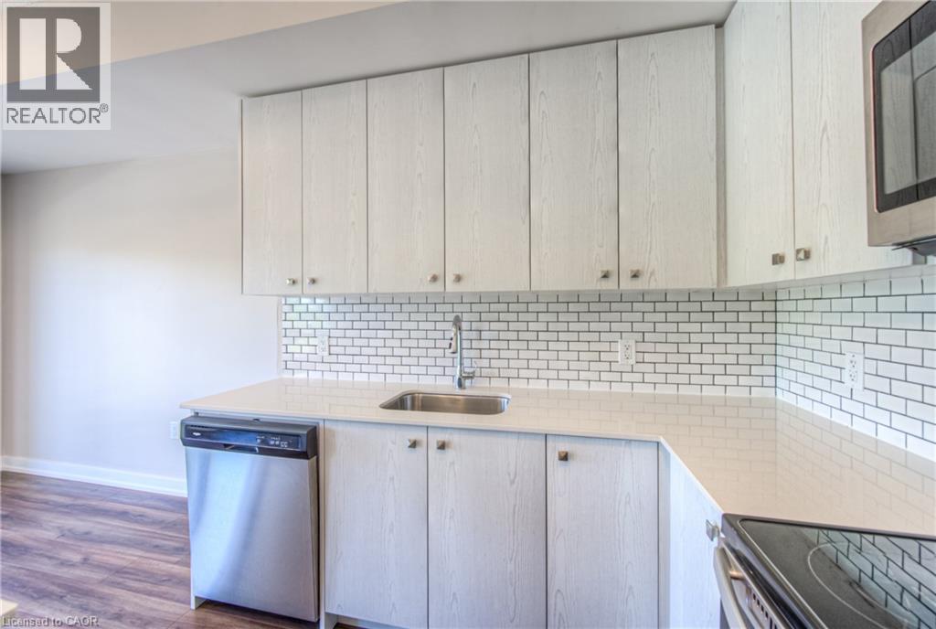 Photo 10 of 10 Palace Street Unit D 13, Kitchener ON