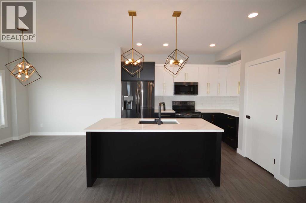 5836 Maple Cresent, Innisfail