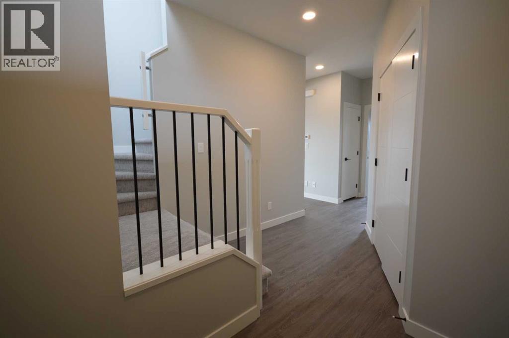 5836 Maple Cresent, Innisfail