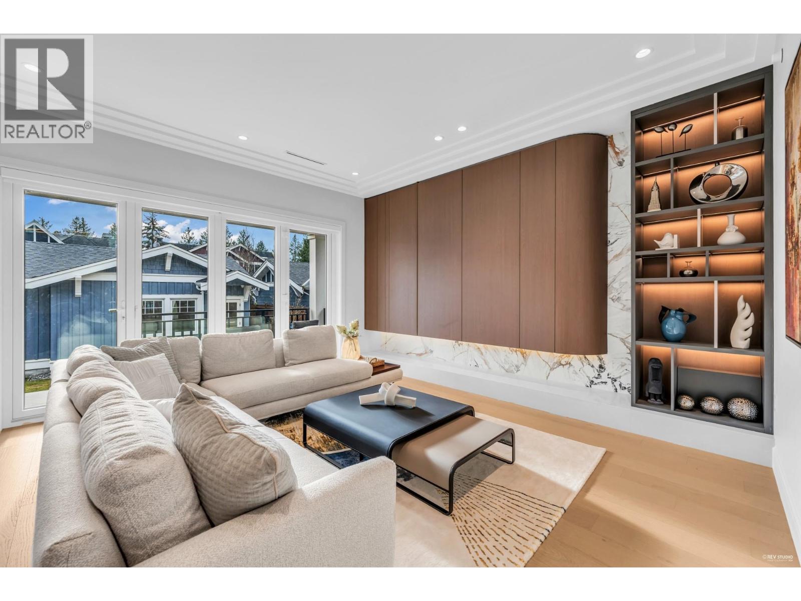 Photo 19 of 3852 W 50th Avenue, Vancouver BC