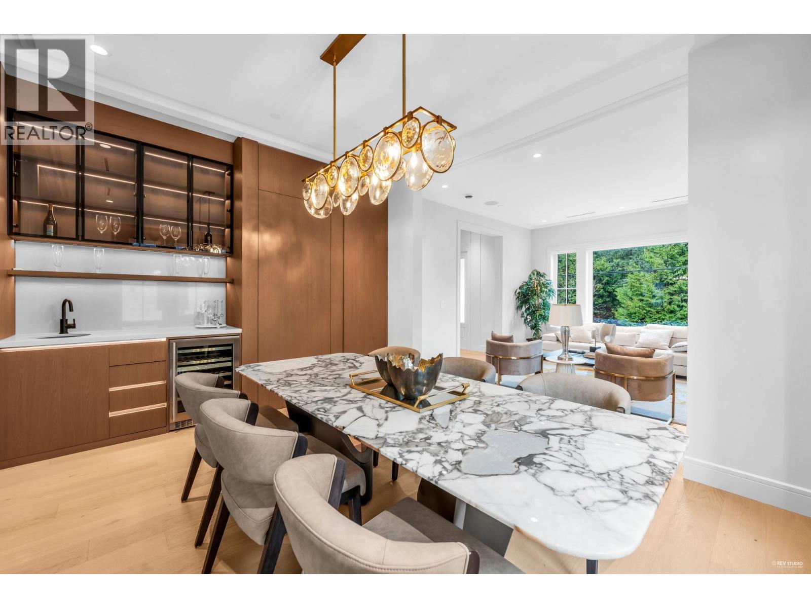 Photo 11 of 3852 W 50th Avenue, Vancouver BC