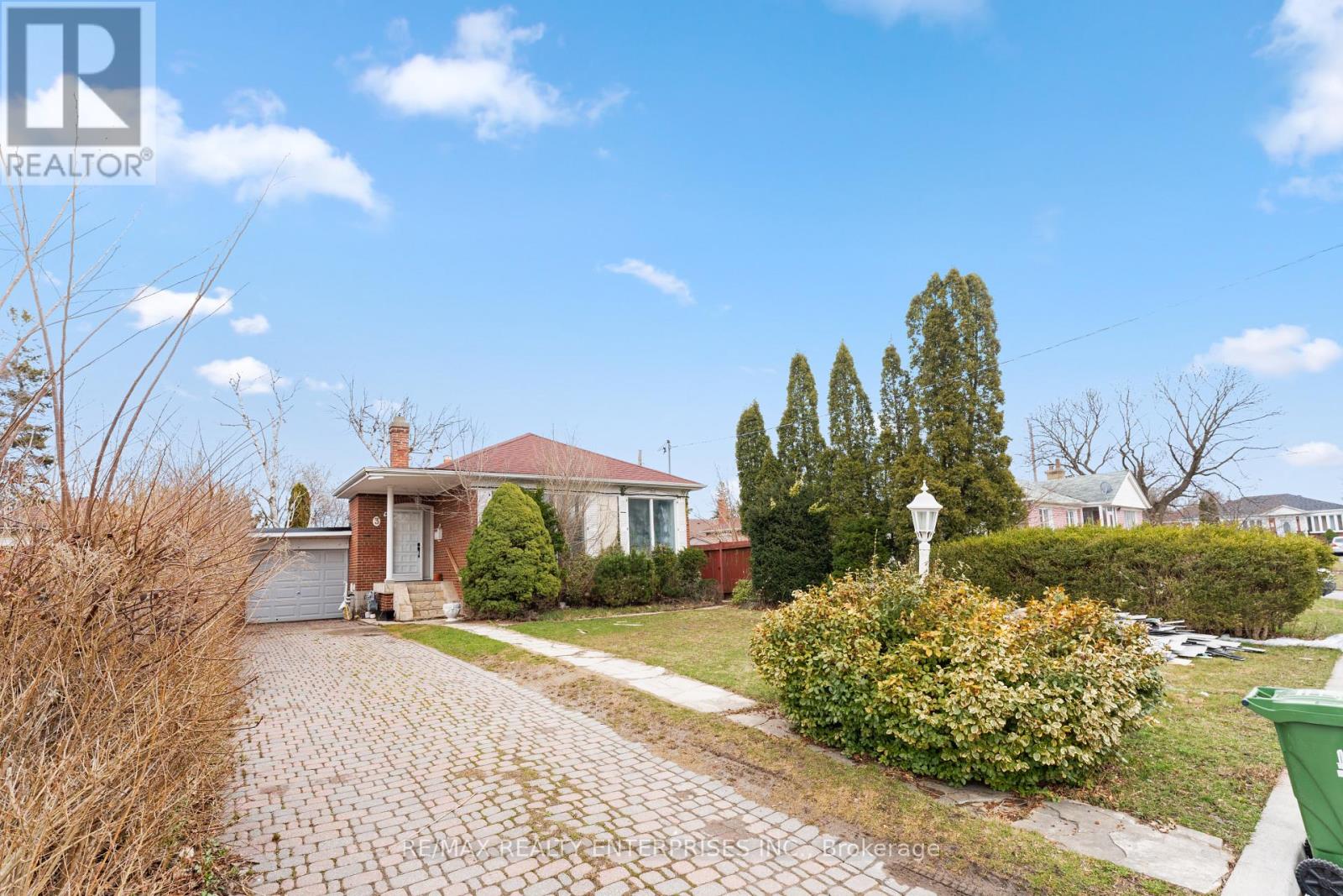 Photo 15 of Bsmt 3 Dallyn Crescent, Toronto ON