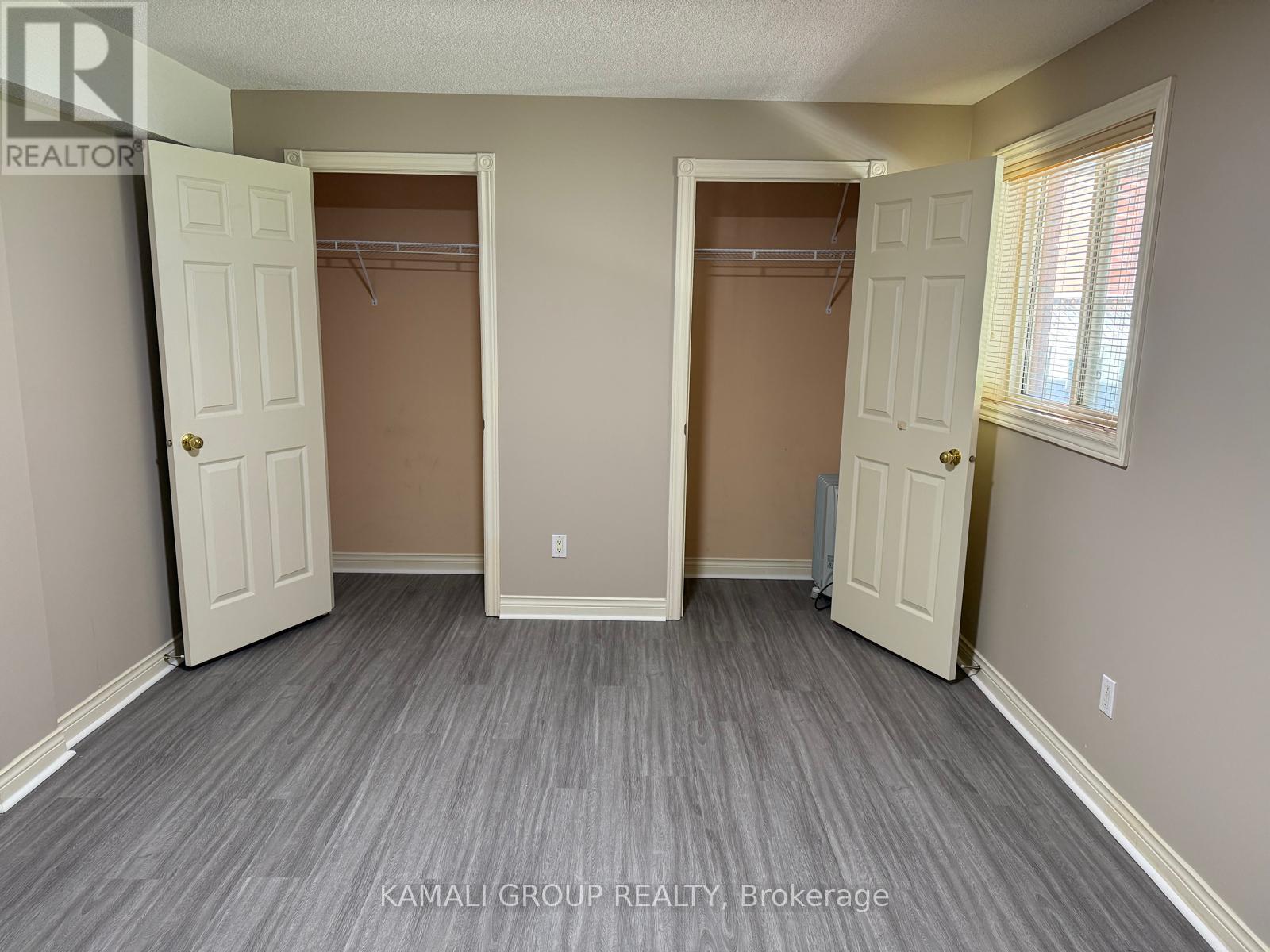 Photo 14 of Bsmt 73 Silver Maple Crescent, Barrie ON