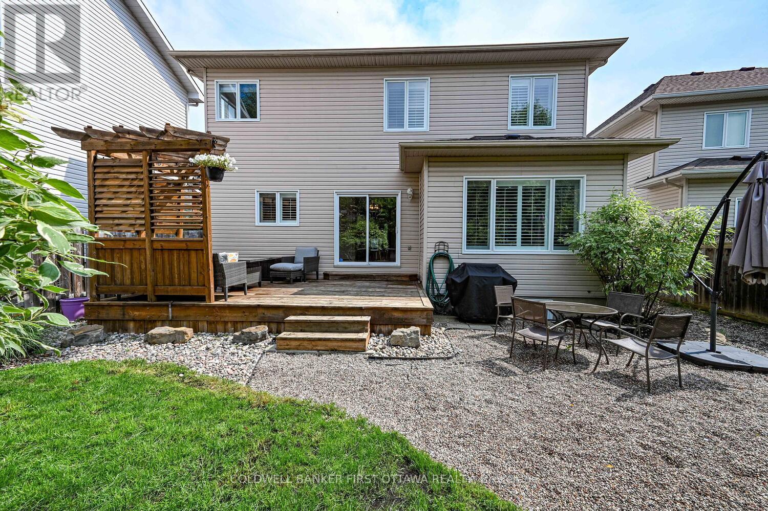Photo 45 of 105 Sirocco Crescent, Ottawa ON