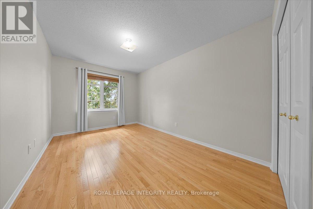 Photo 29 of 2093 Bergamot Circle, Ottawa ON