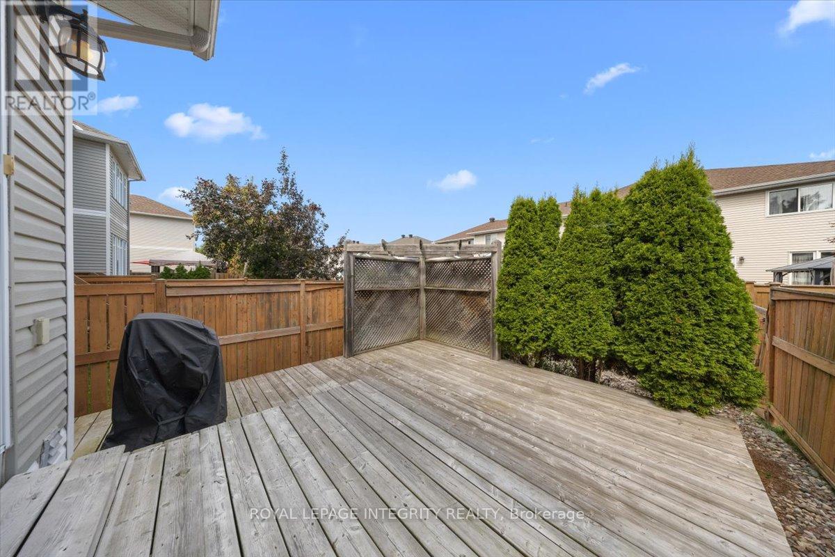 Photo 41 of 2093 Bergamot Circle, Ottawa ON