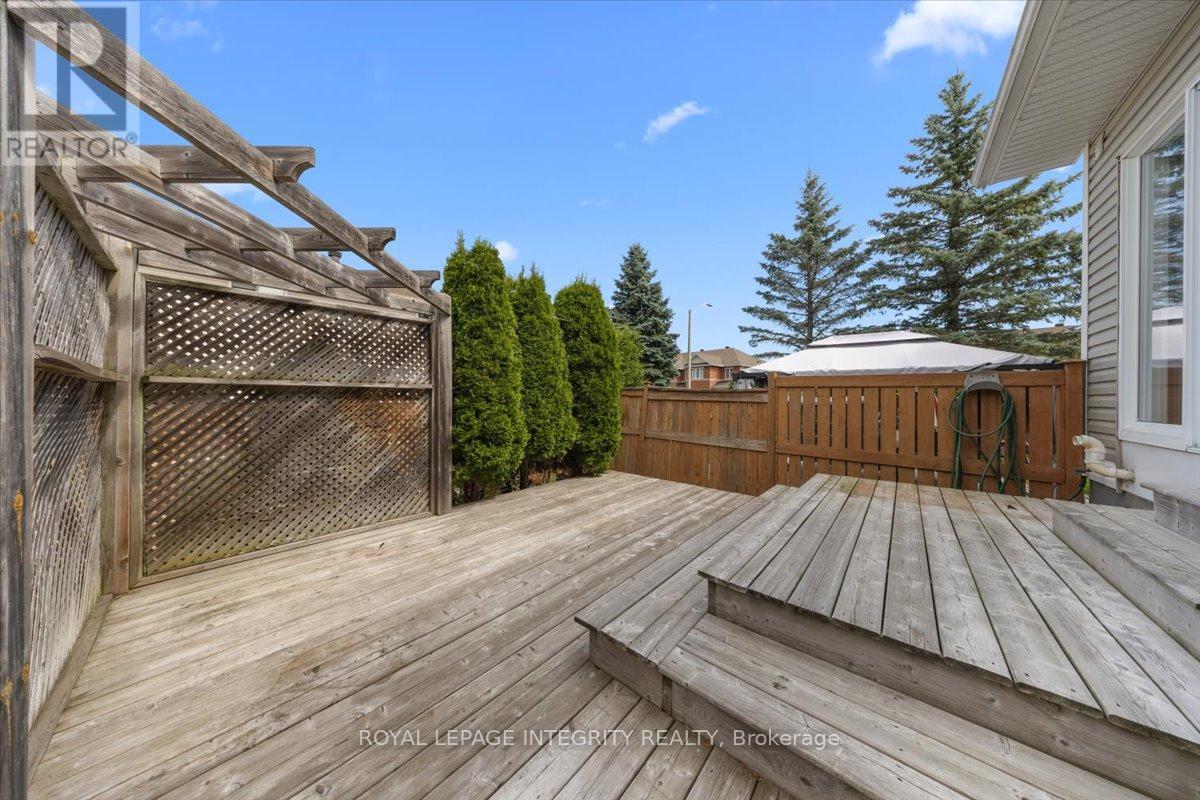 Photo 42 of 2093 Bergamot Circle, Ottawa ON