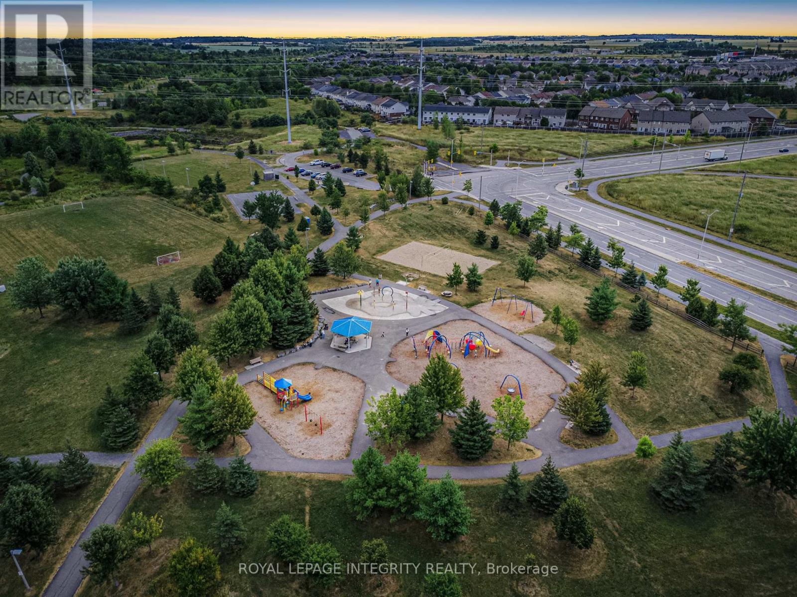 Photo 46 of 2093 Bergamot Circle, Ottawa ON