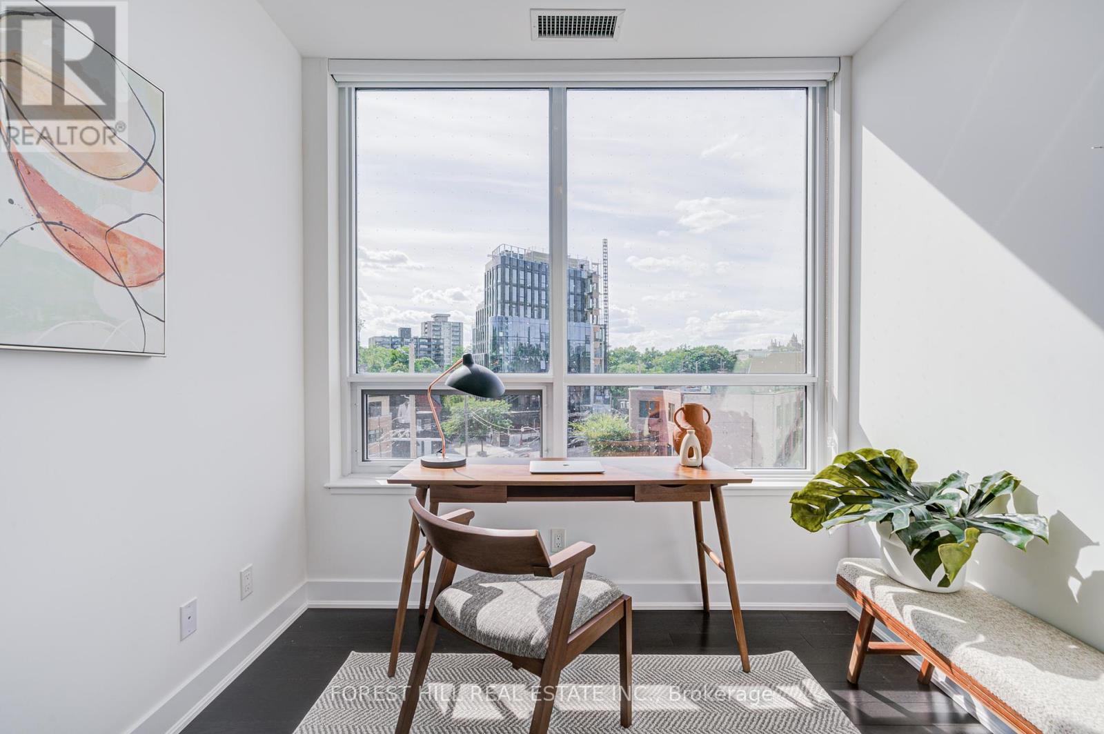 Photo 16 of 409 181 Bedford Road, Toronto ON