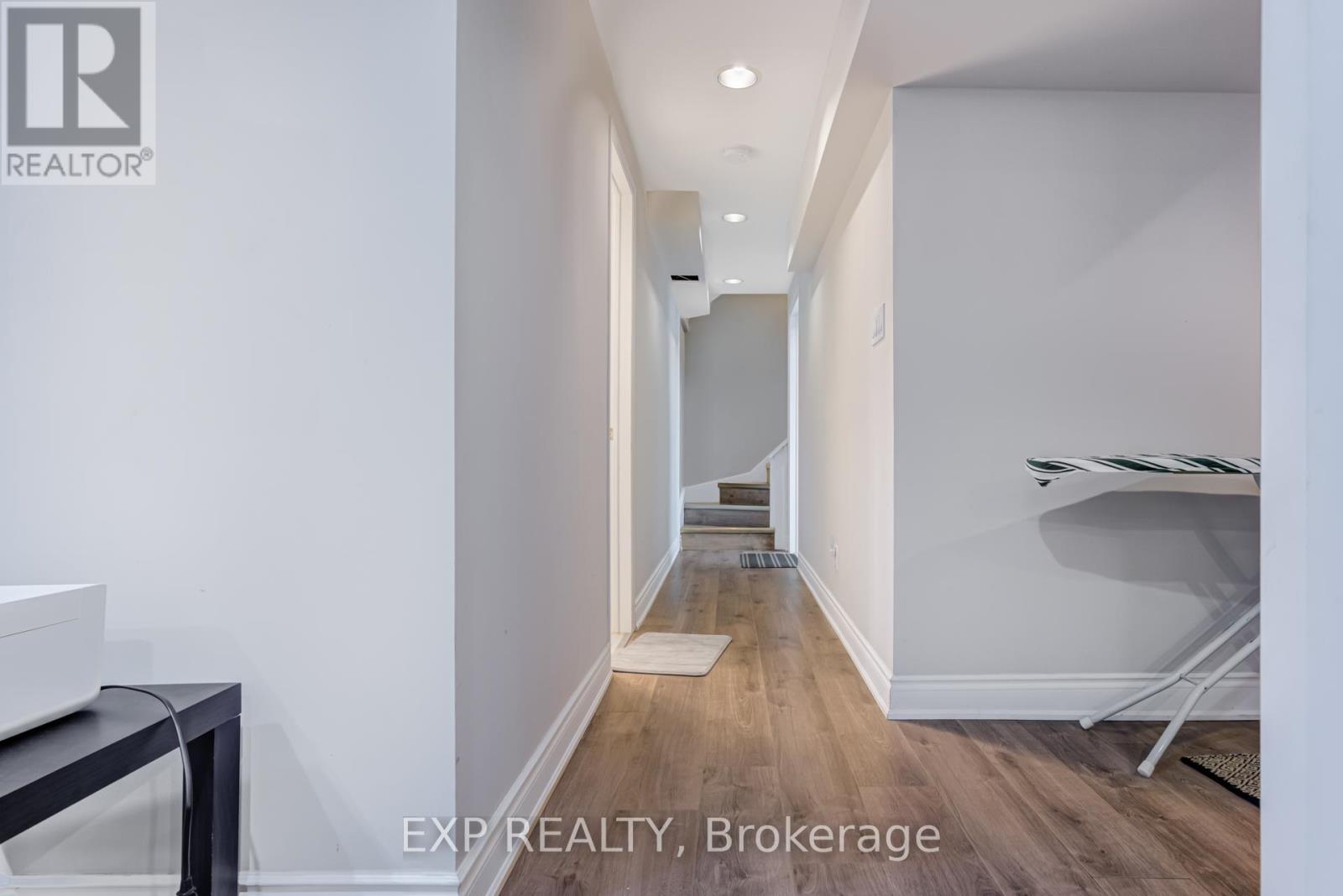Photo 31 of 3283 Bobwhite Mews, Mississauga ON