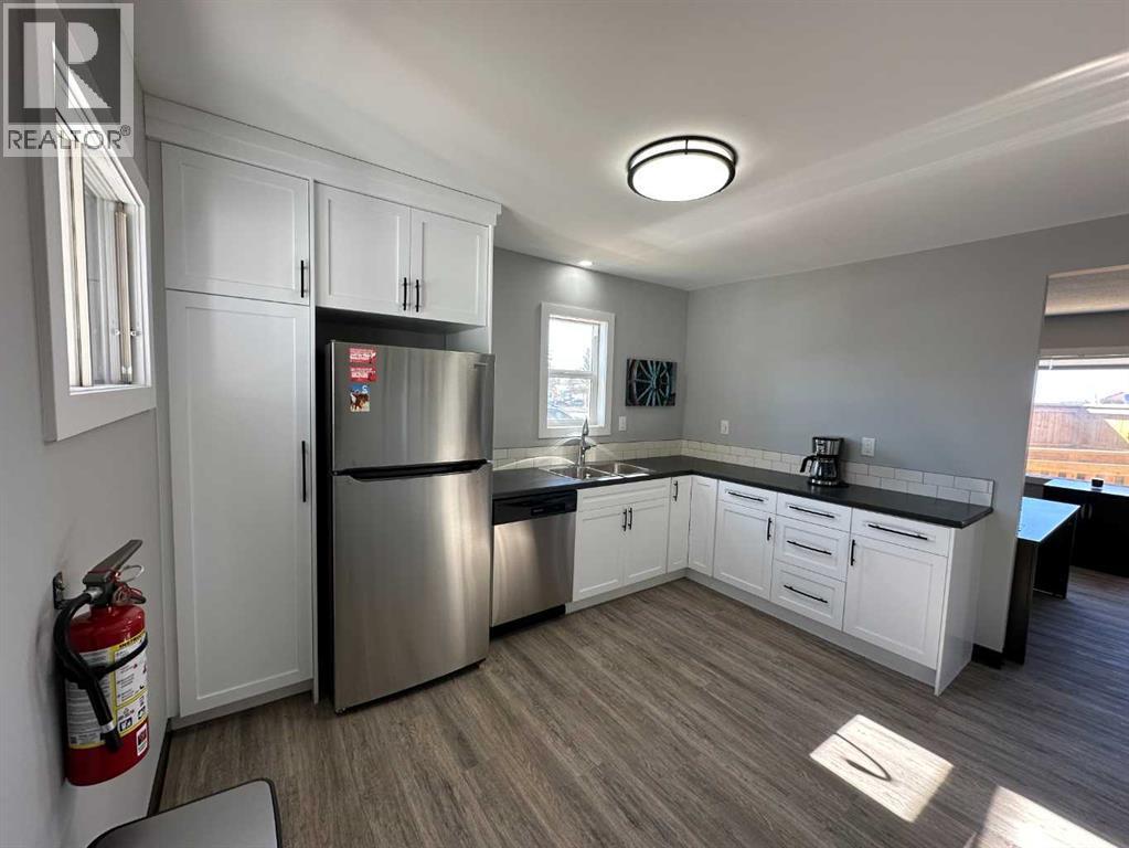 Photo 6 of 4517 55 Ave, Olds AB