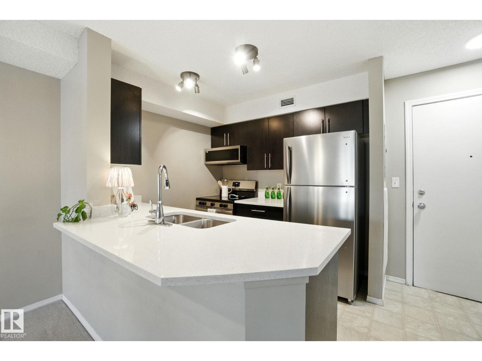Photo 9 of 207 11820 22 Av Sw, Edmonton AB