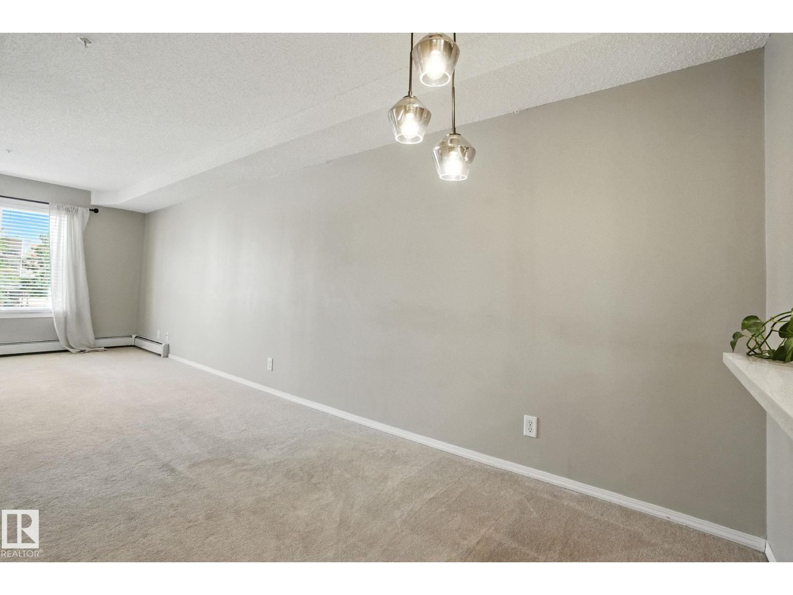 Photo 15 of 207 11820 22 Av Sw, Edmonton AB