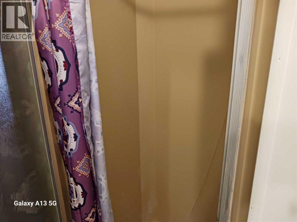 5404 42 Street, Innisfail