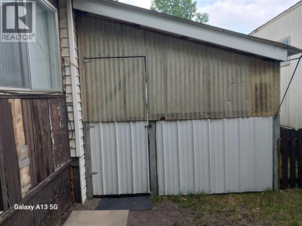 5404 42 Street, Innisfail