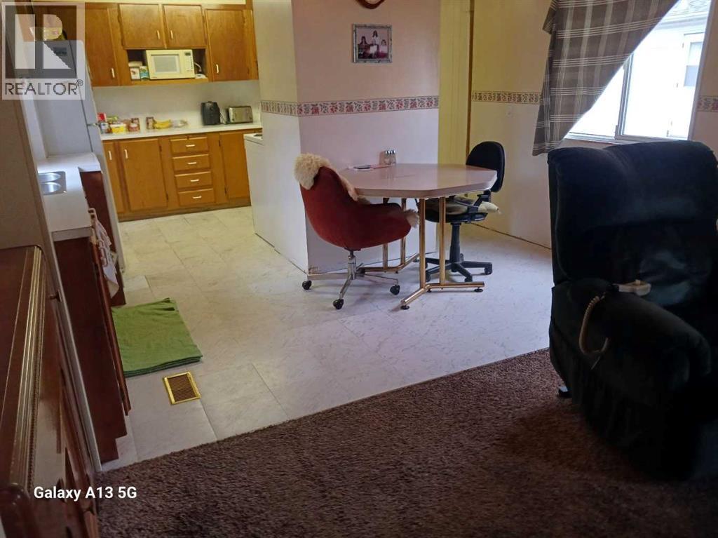 5404 42 Street, Innisfail