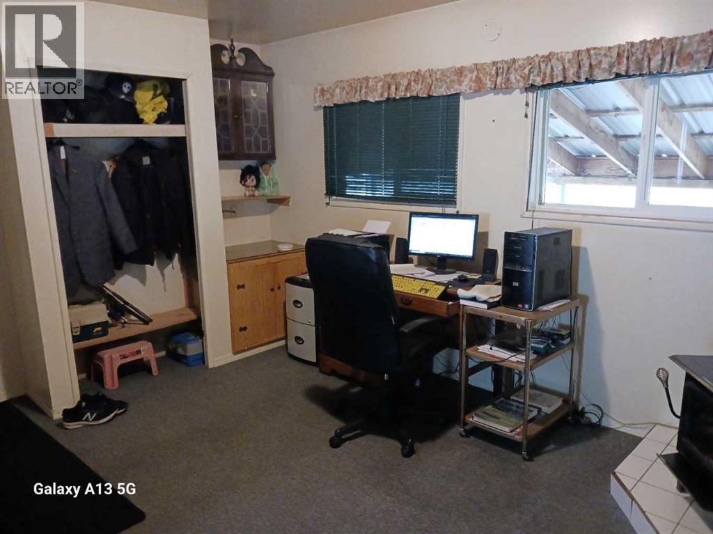5404 42 Street, Innisfail