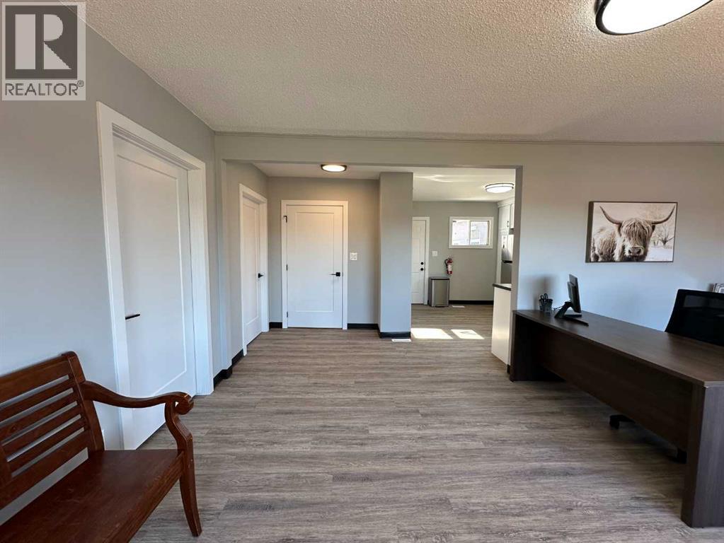 Photo 11 of 4517 55 Ave, Olds AB