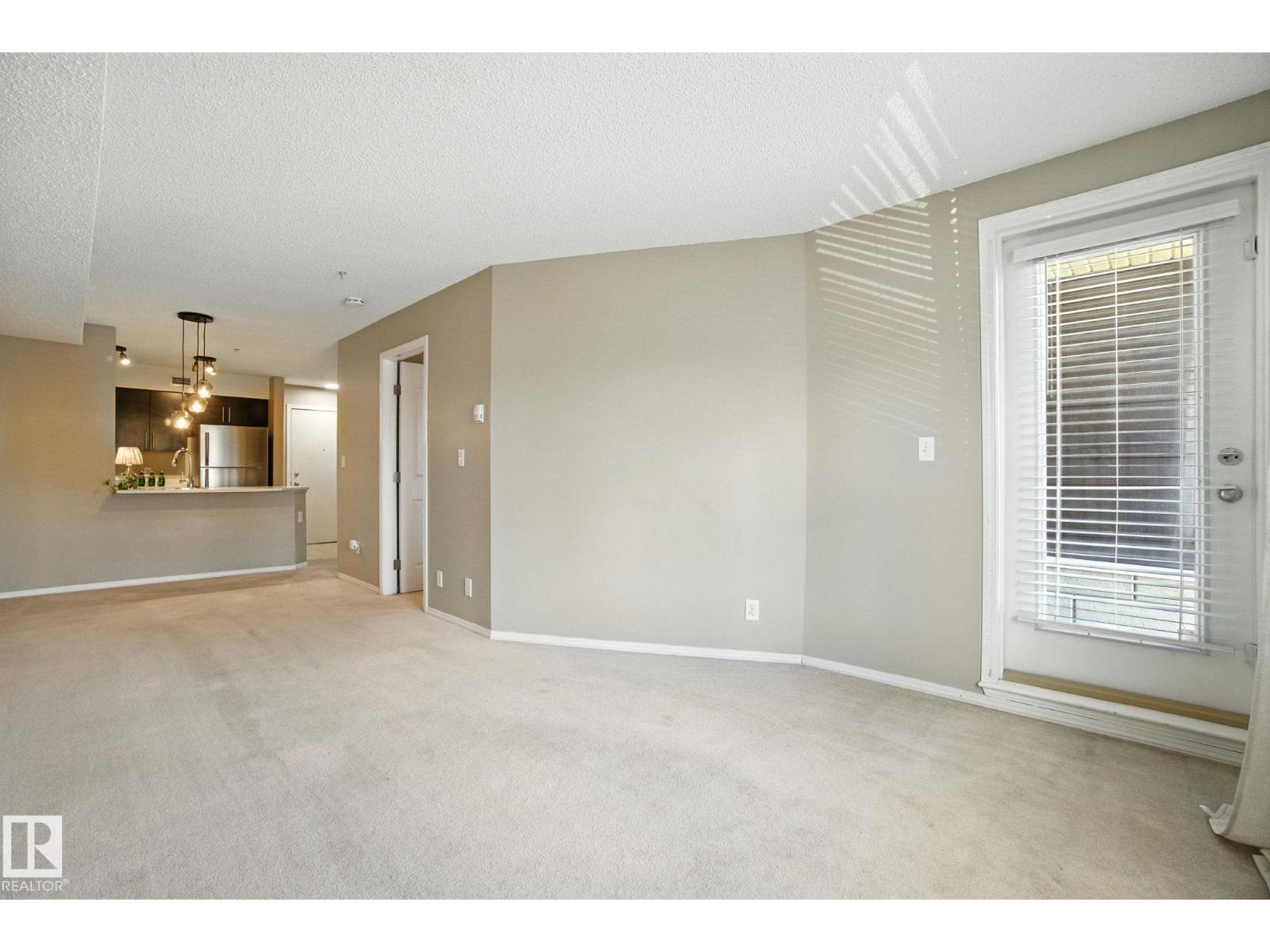 Photo 25 of 207 11820 22 Av Sw, Edmonton AB