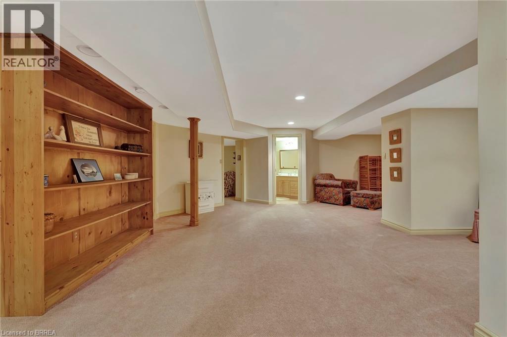 Photo 24 of 71 Beasley Crescent Unit 7, Cambridge ON