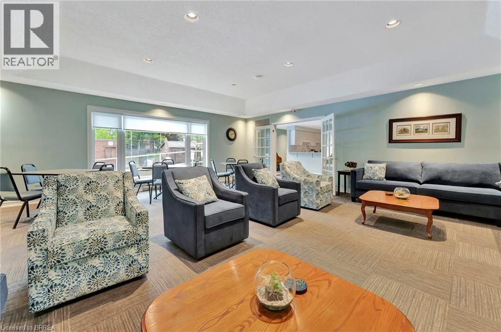 Photo 37 of 71 Beasley Crescent Unit 7, Cambridge ON