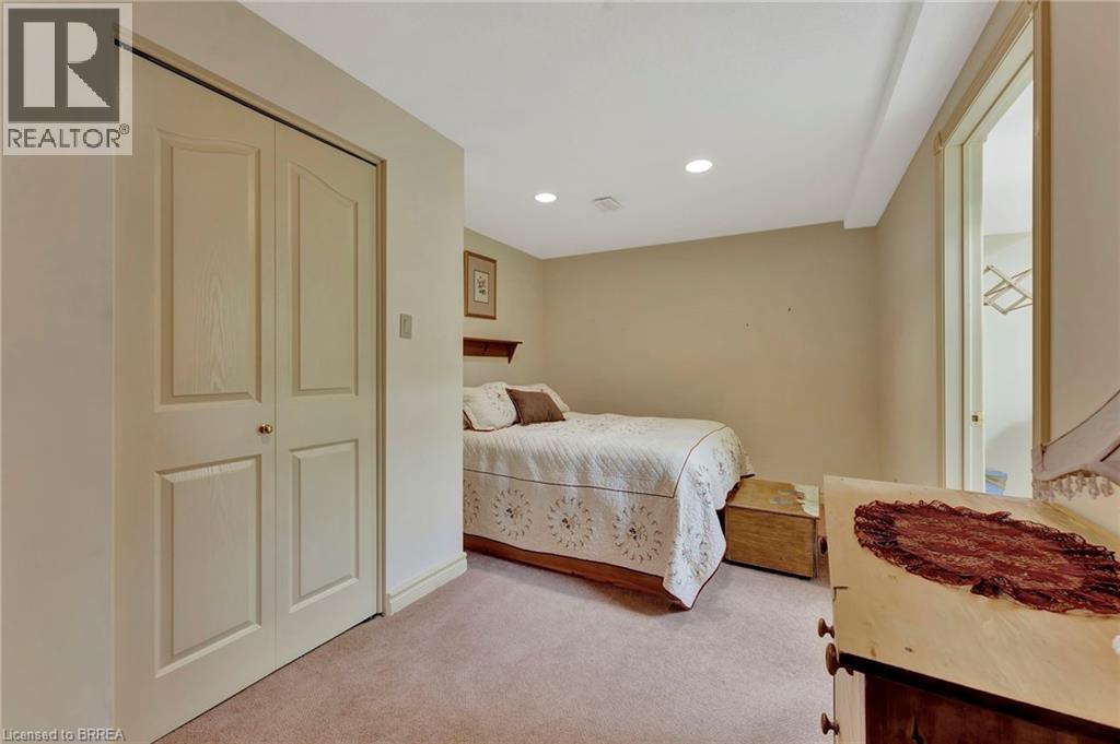 Photo 29 of 71 Beasley Crescent Unit 7, Cambridge ON