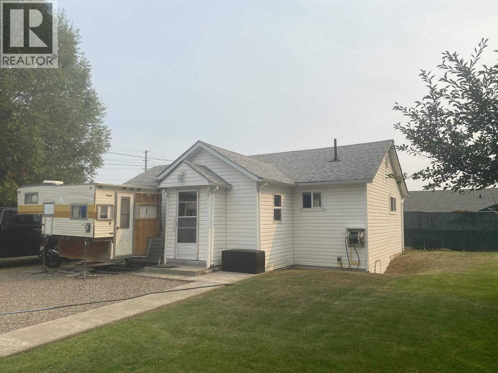 Photo 15 of 2923 Ferry Avenue, Prince George BC