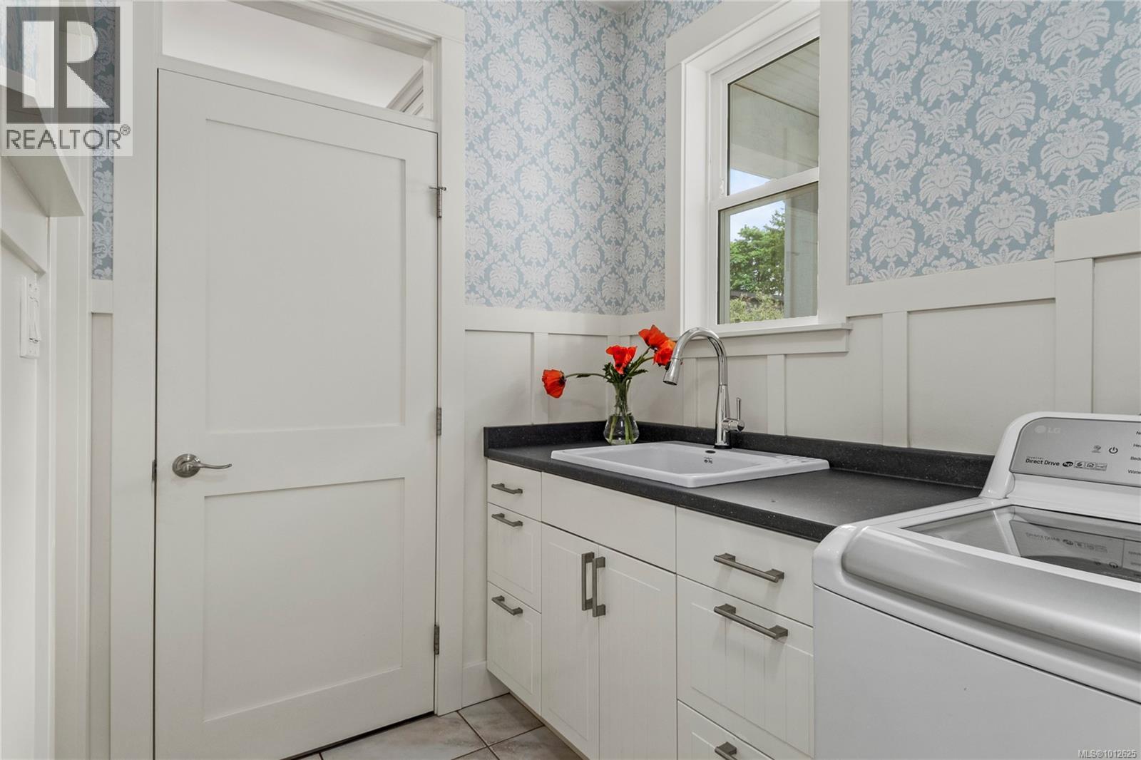 288 Twillingate Rd, Campbell River