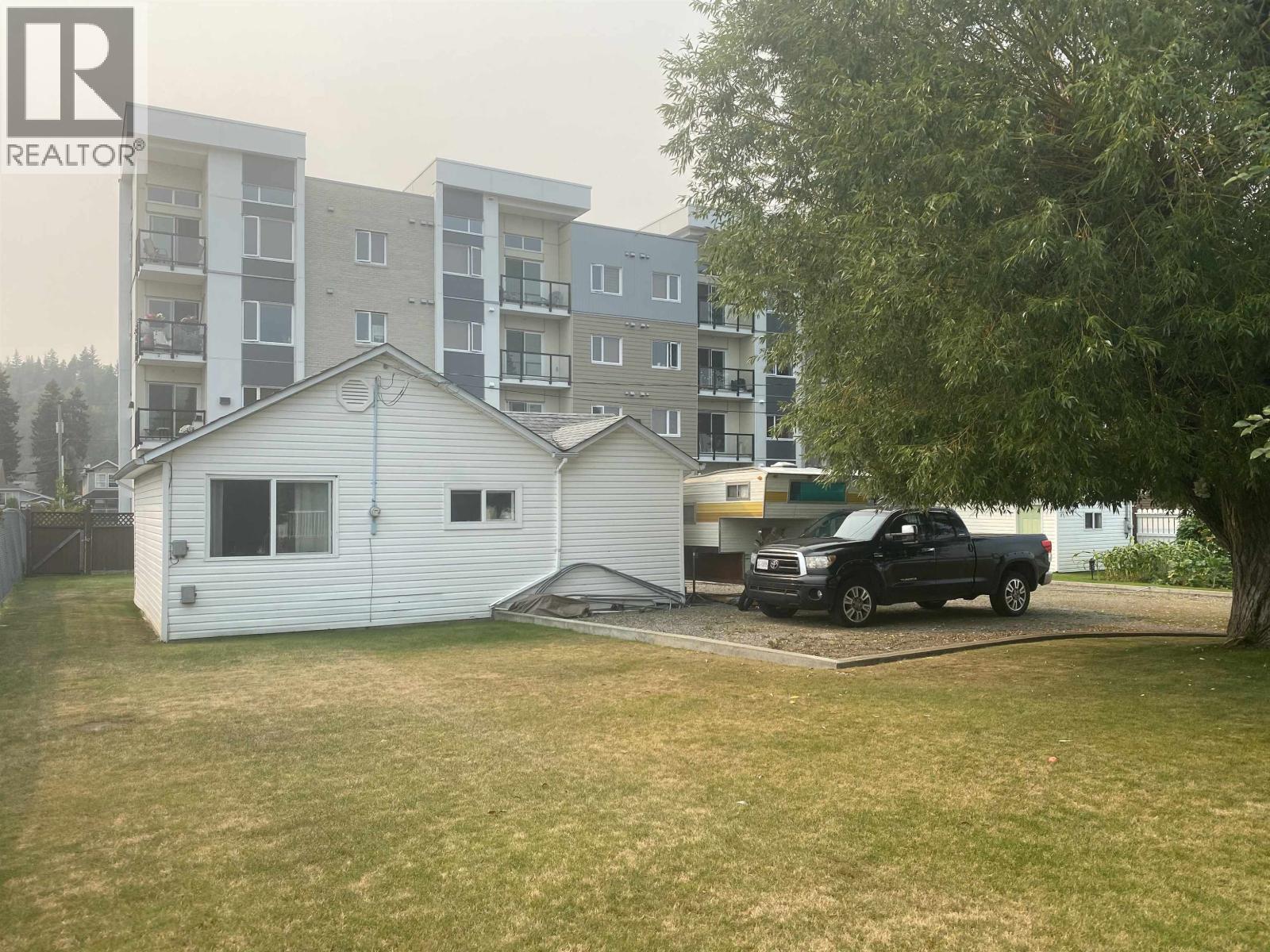 Photo 17 of 2923 Ferry Avenue, Prince George BC