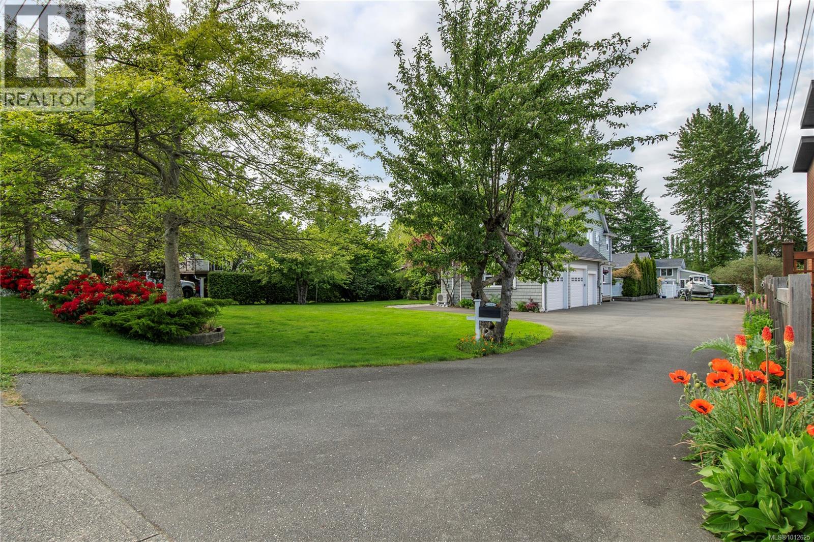 288 Twillingate Rd, Campbell River
