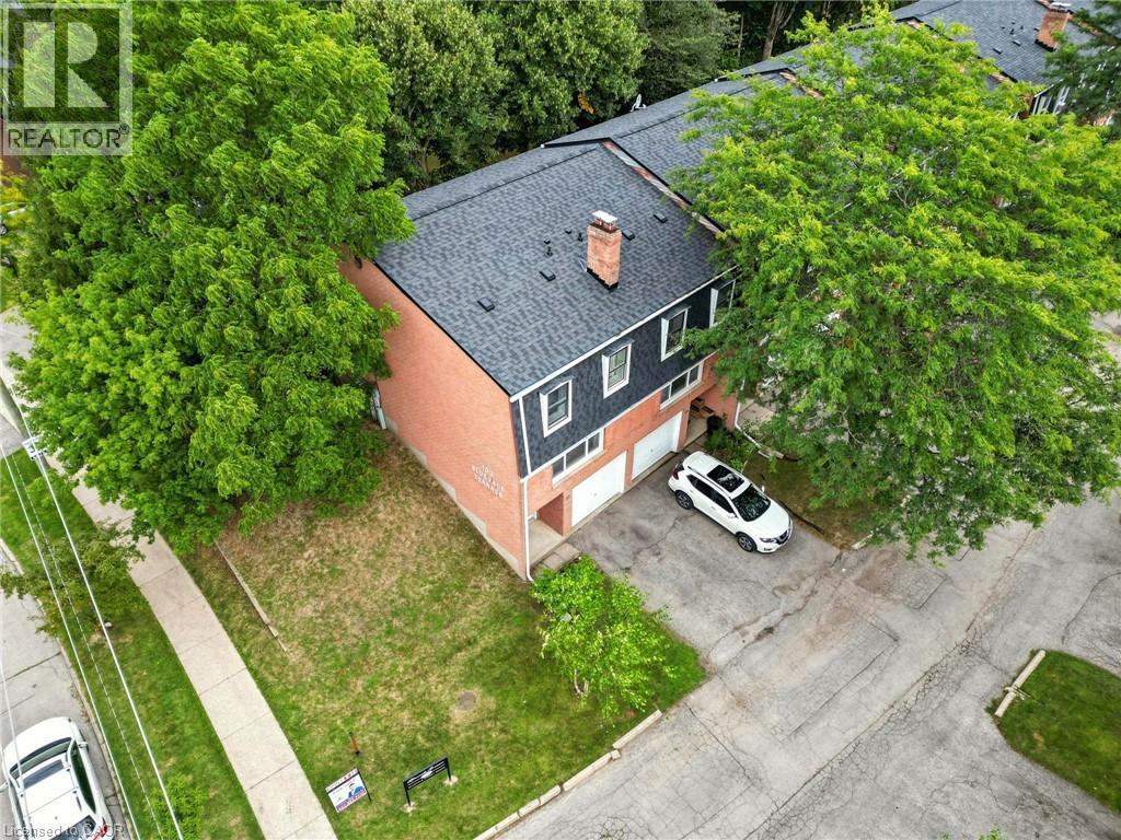 Photo 14 of 100 Bluevale Street N Unit 25, Waterloo ON