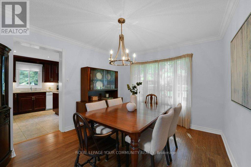 Photo 15 of 25 Hare Court, Markham ON
