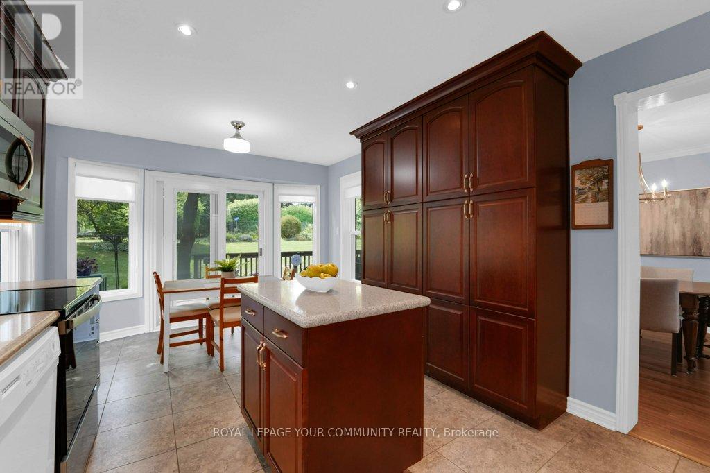 Photo 18 of 25 Hare Court, Markham ON