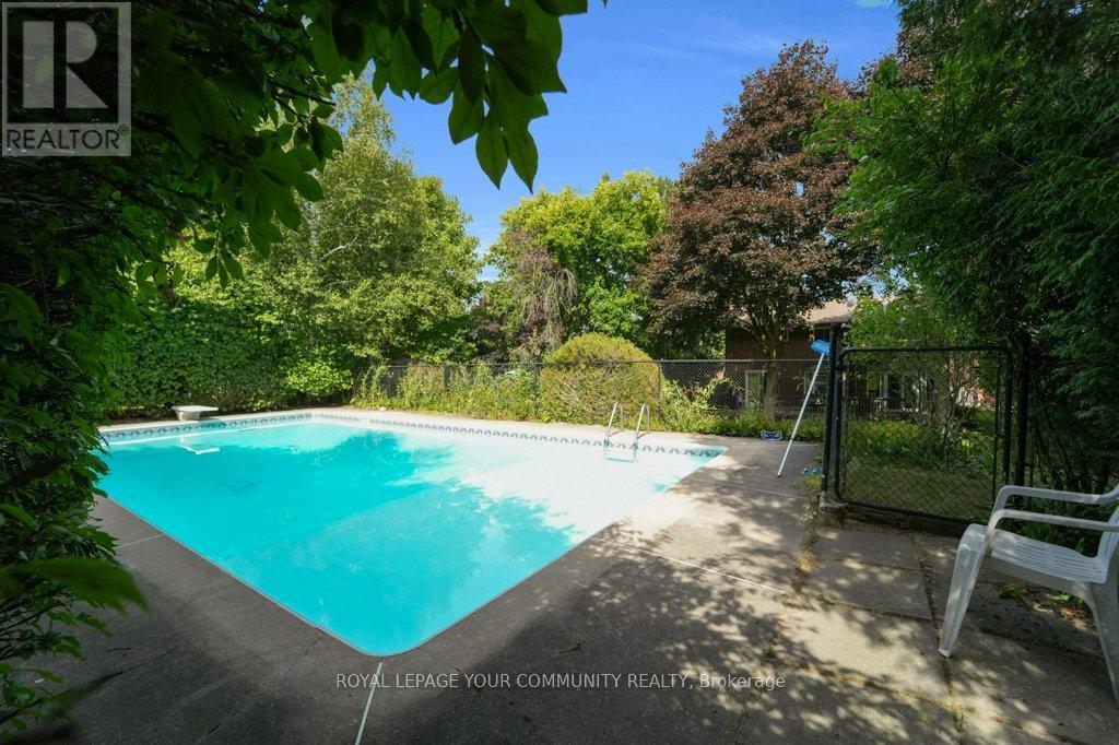 Photo 35 of 25 Hare Court, Markham ON
