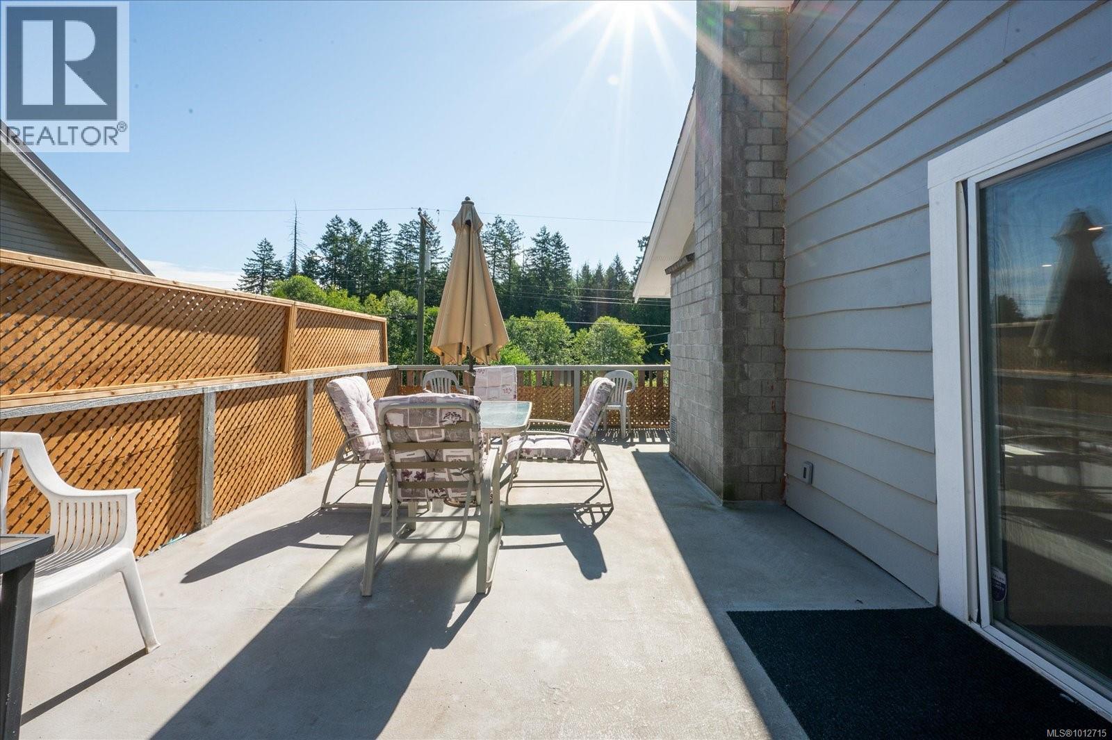 Photo 13 of 1373 Fielding Rd, Nanaimo BC
