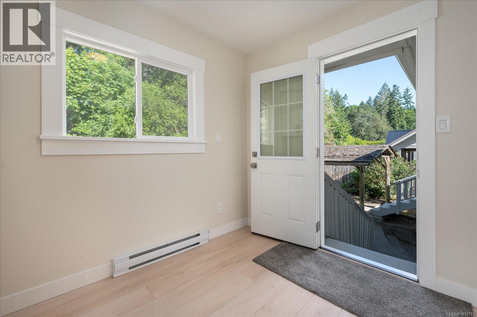 Photo 21 of 1373 Fielding Rd, Nanaimo BC