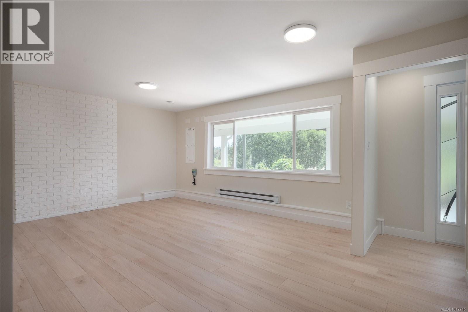 Photo 30 of 1373 Fielding Rd, Nanaimo BC