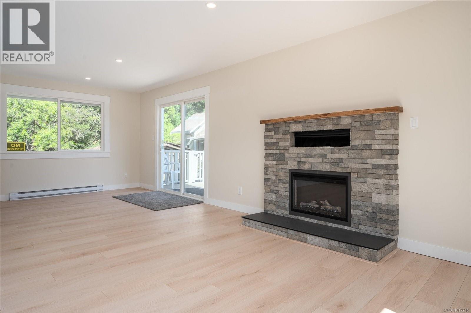 Photo 9 of 1373 Fielding Rd, Nanaimo BC