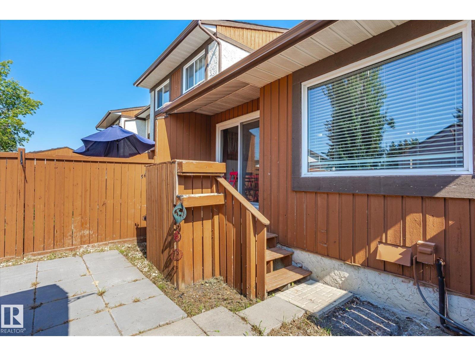 Photo 34 of 111 16725 106 St Nw, Edmonton AB