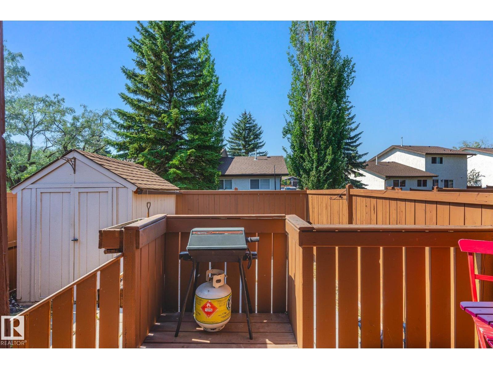 Photo 38 of 111 16725 106 St Nw, Edmonton AB