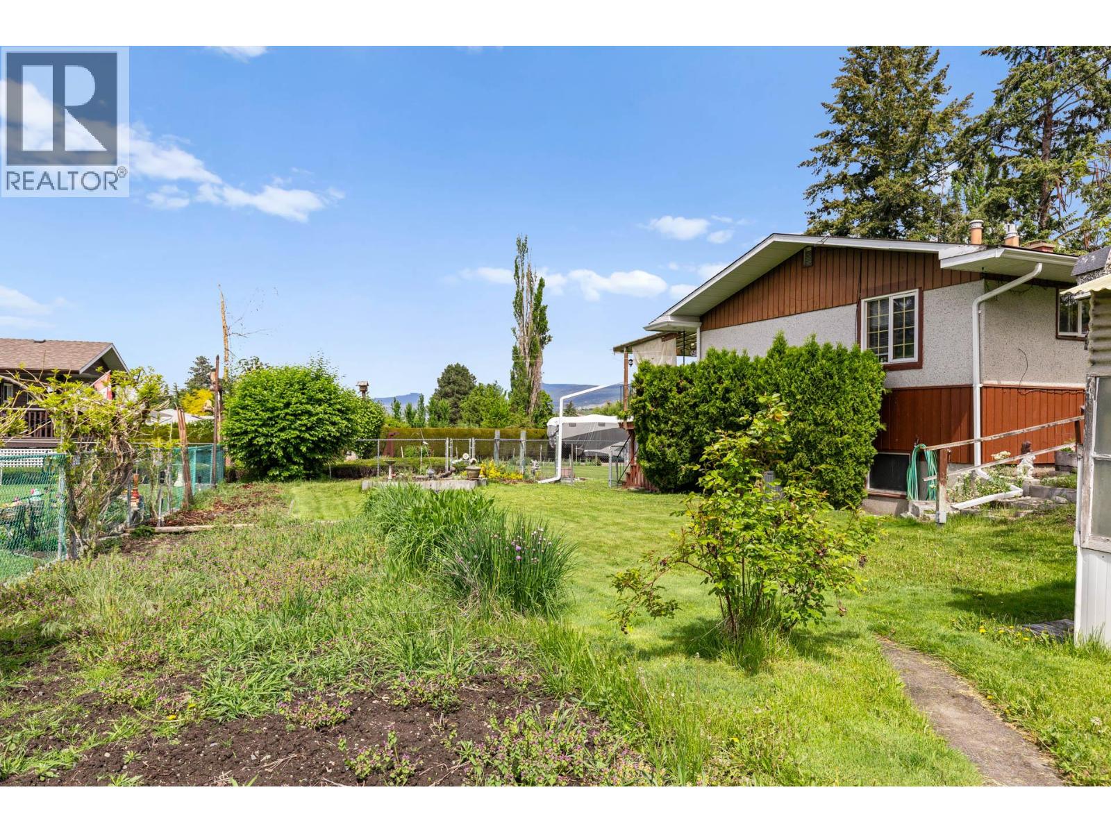  350 Clarissa Road, Kelowna