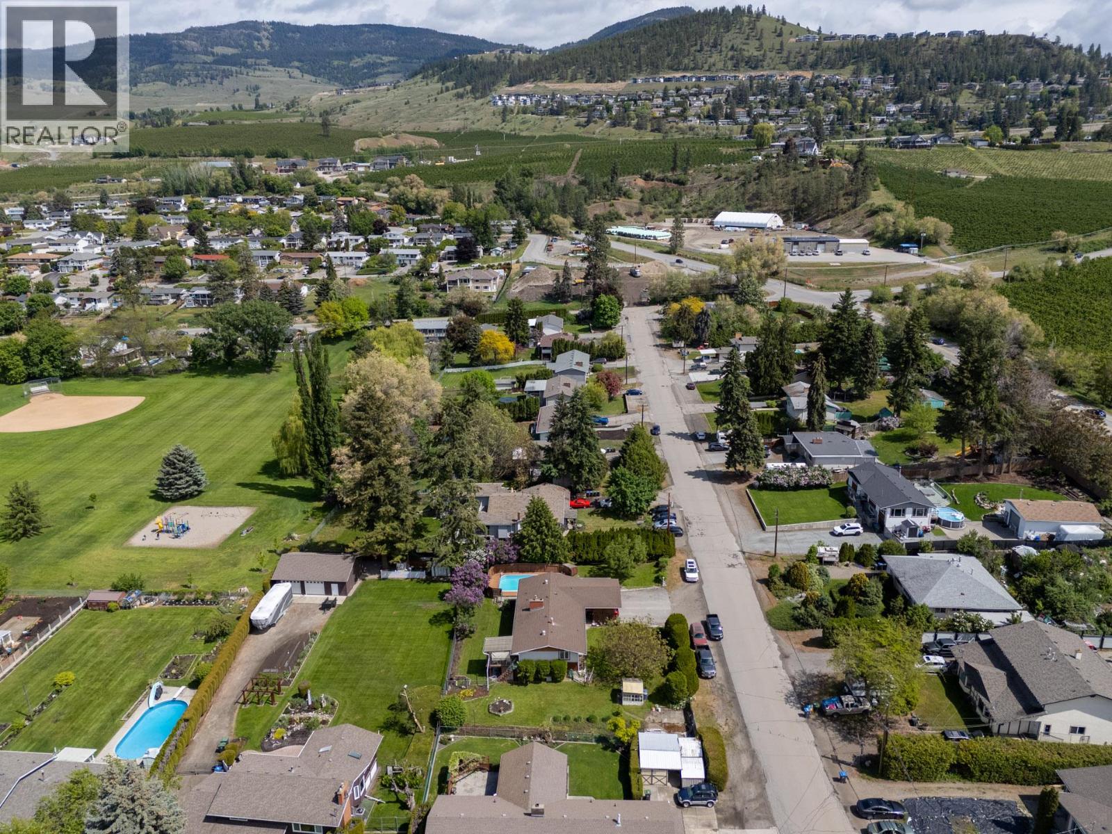 350 Clarissa Road, Kelowna