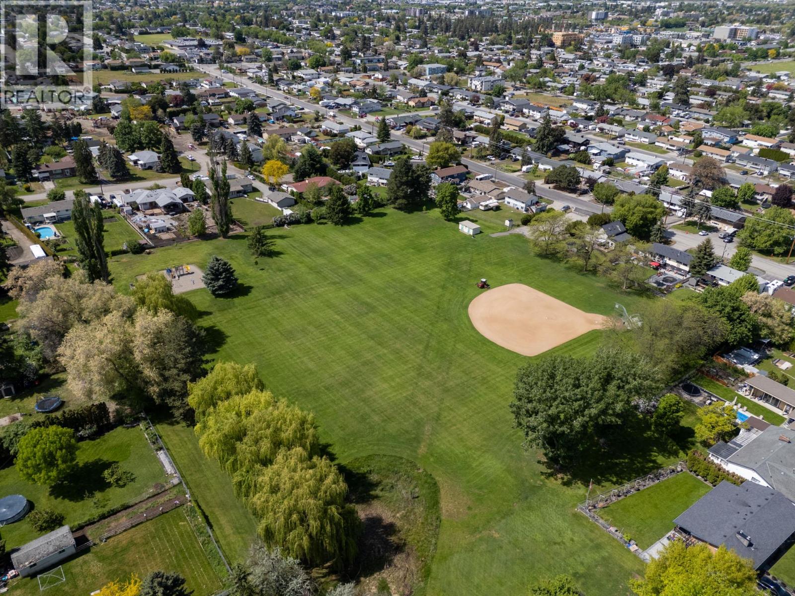  350 Clarissa Road, Kelowna