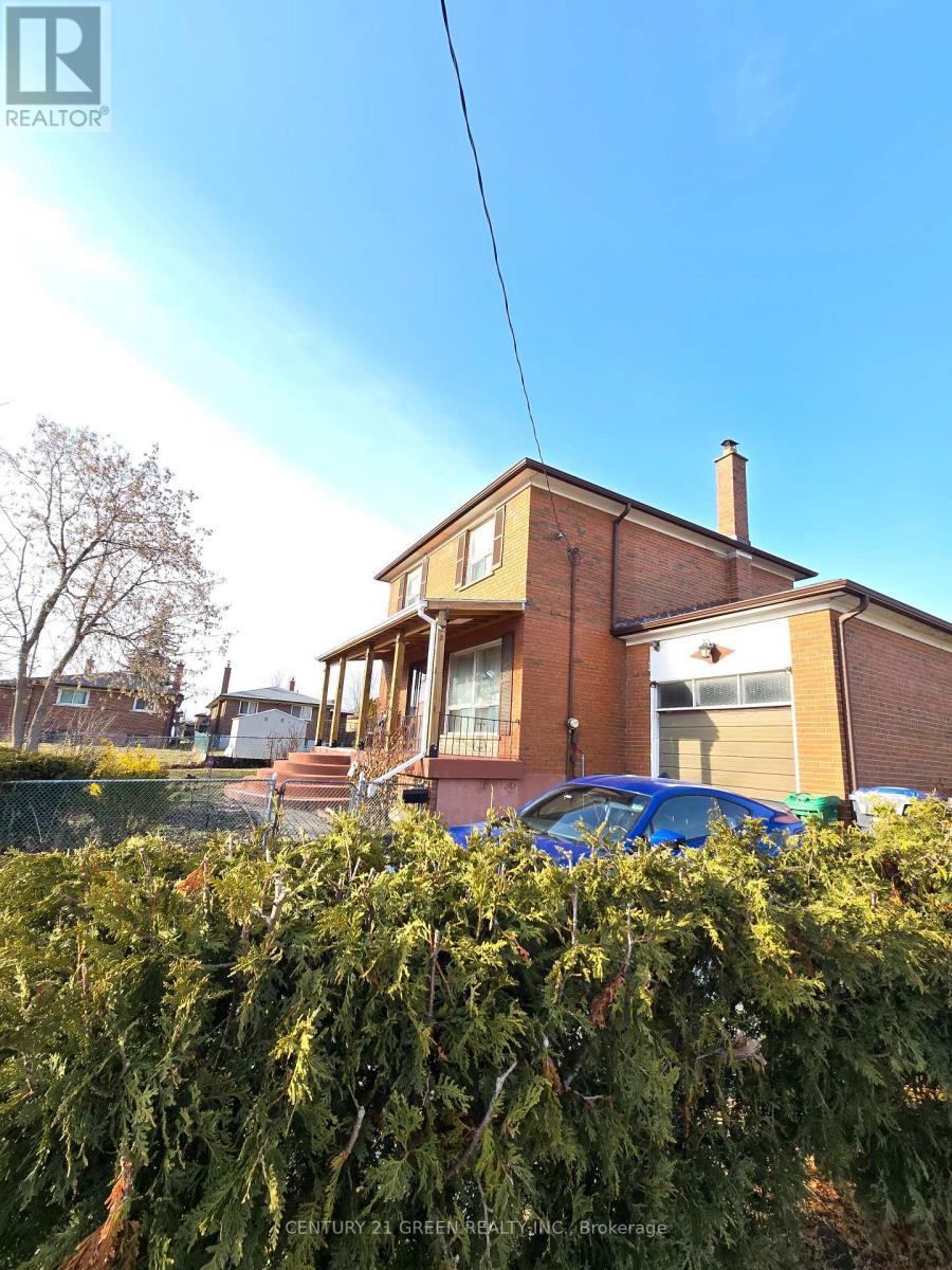Photo 21 of 35 York Street, Mississauga ON