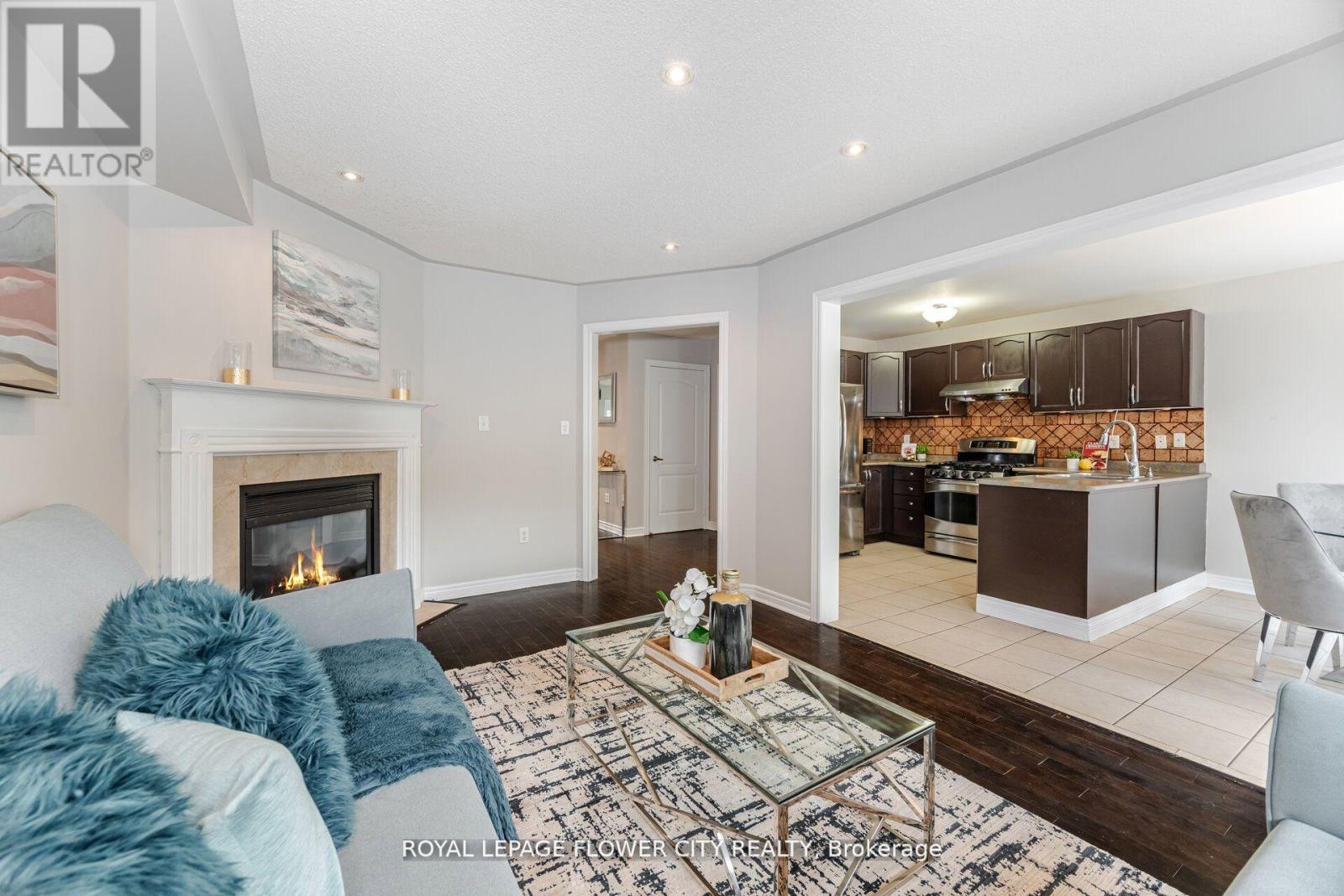 Photo 13 of 61 Headwater Road, Caledon ON