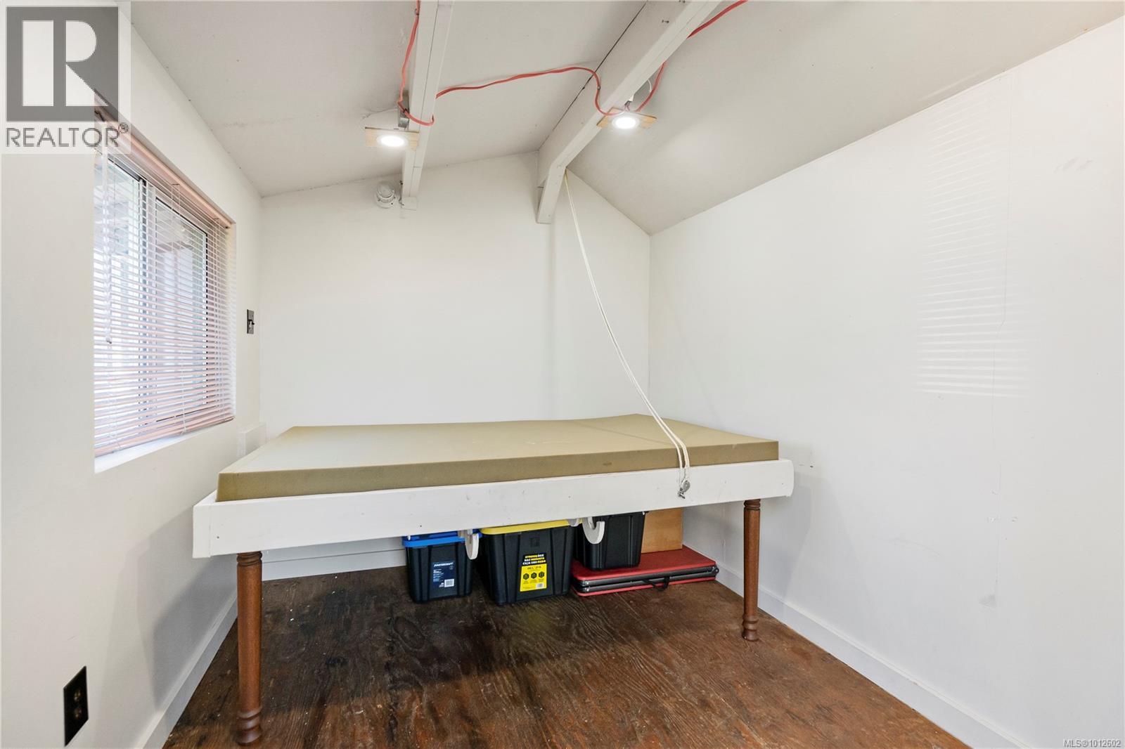  3228 Seaton Street, Saanich