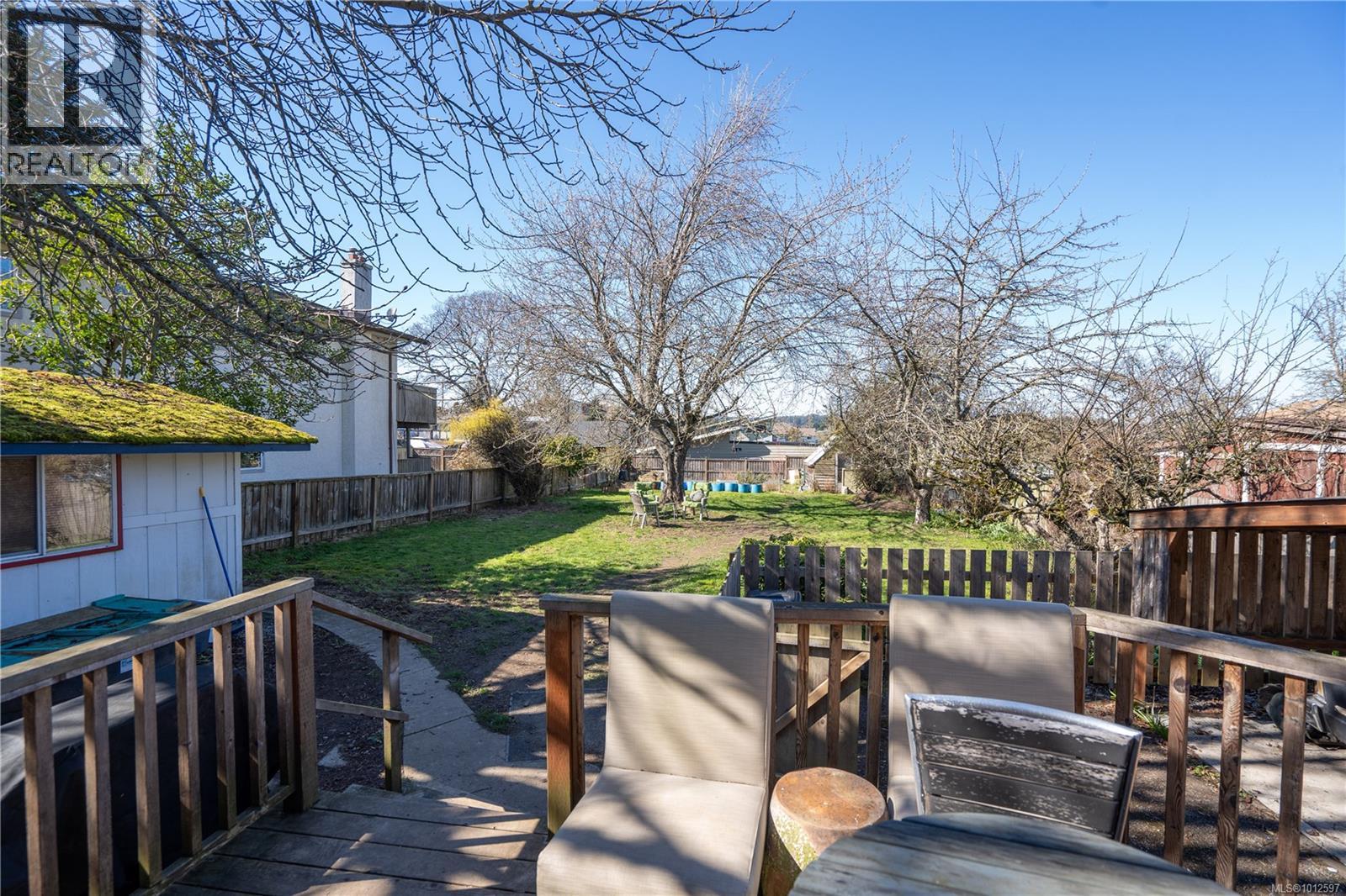 Photo 15 of 3228 Seaton St, Saanich BC